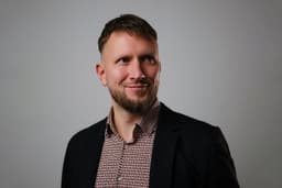 Иван Дубровин